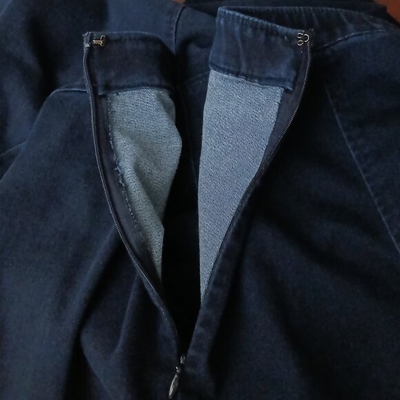 Catherines Curvy Collection Jean Skirt Plus Size 28W Indigo Denim Flounce Flare - Picture 3 of 5